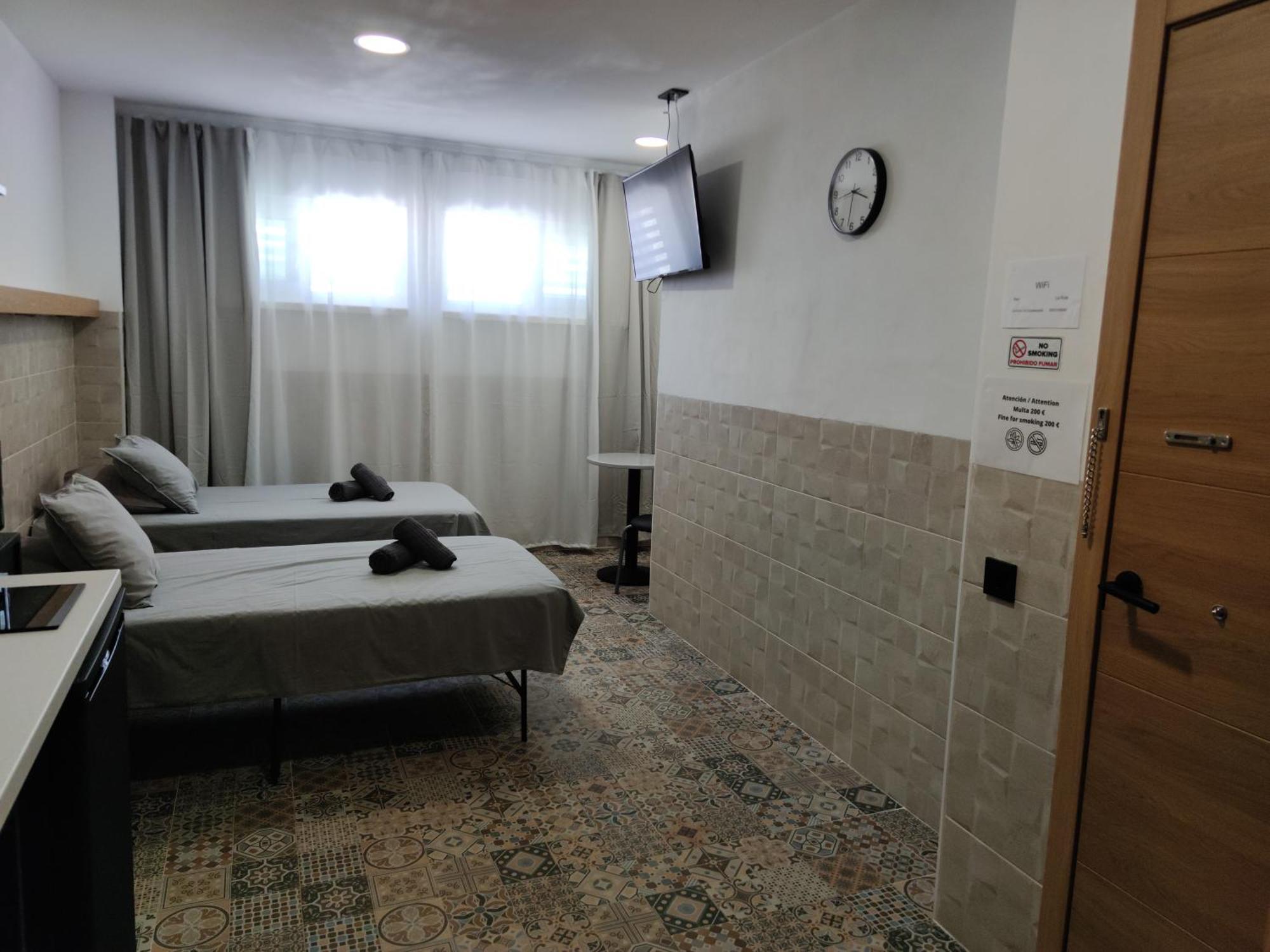 Apartamentos La Ruta Calp Zimmer foto
